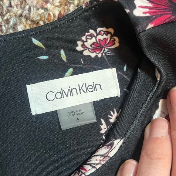 Calvin Klein Floral Sheath Dress Size 6 Black Pink Career Office Midi - Picture 4 of 7